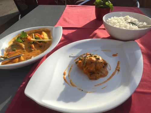 outside dining in the sun at Madhuban in Innsbruck