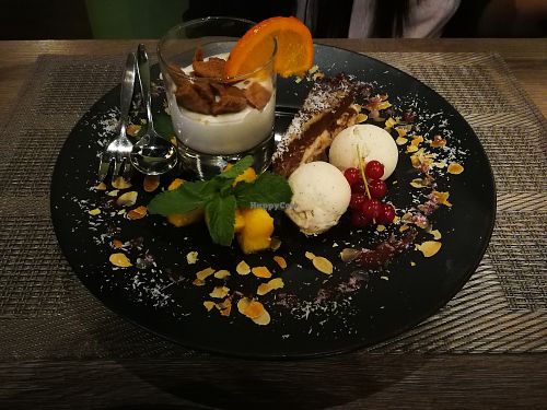 Nagerecht vegan proeverij at Poort van Assen in Assen