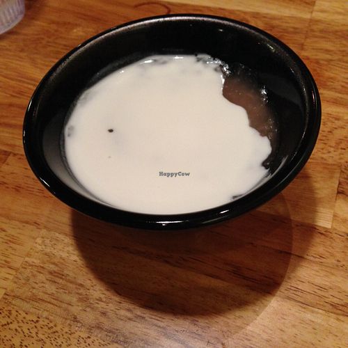 red bean and taro dessert at Hoa Nguyen in Westminster