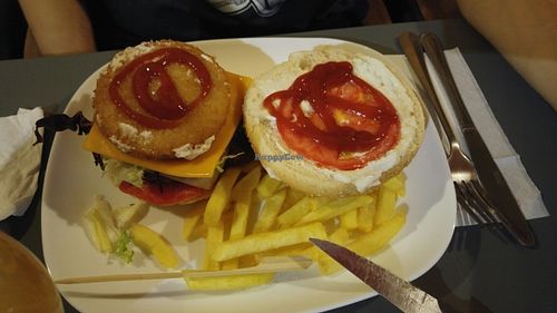 la ";guarra"; at Vegan Rock in Rivas-vaciamadrid