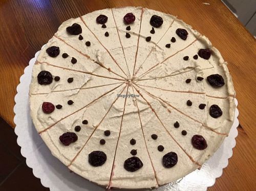 Raw cake - vanilla bean, rasberry, dehydrated cherry and raw choclate at Gajbica in Zagreb