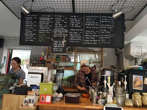 Nice menu at DalYang - Sweet Kitten 달냥 in Seoul