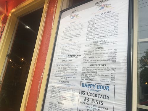 Menu board at El Cubo de Cuba in Portland