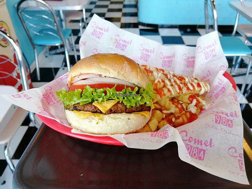 The Supreme Cheese at Comet 984 in Playa Del Carmen