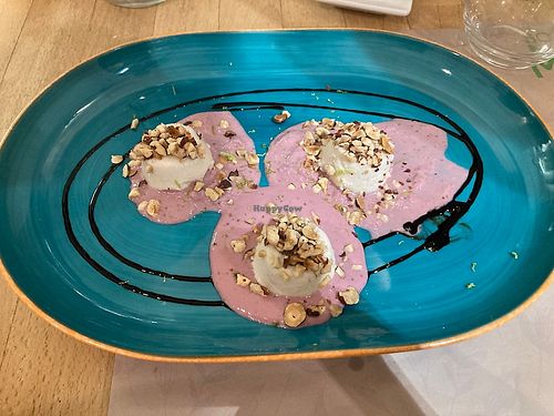 Dessert - a cream with cashews   at Vitto Pitagorico in Naples