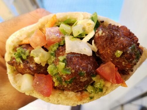 falafel sandwich  at Veggie Medio Oriente - Suipacha in Buenos Aires