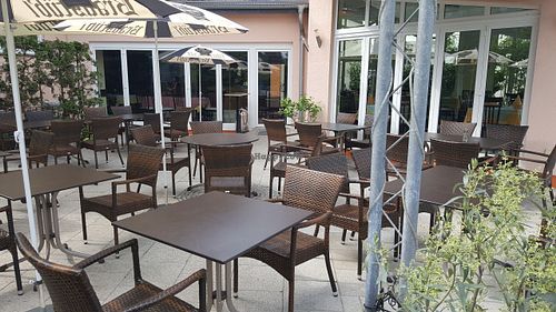 Biergarten at Ristorante Sorrento in Bischofsheim
