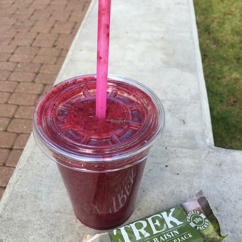 very fresh smoothie at NF Natural Food Place in Jurmala