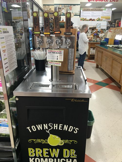 Kombuha tap at LifeSource Natural Foods in Salem