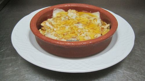 Quesadilla with honey and nuts (vegetarian) at Bar Ajoblanco in Sevilla