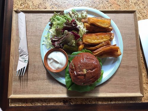 Northern White Rhino Burger Combo Set at Home - Eat To Live in Hong Kong Island