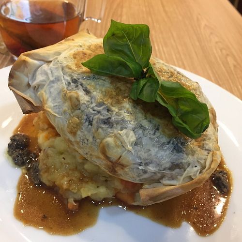 Baked Filo Pastry in Wellington Style with Carrot and Potato Mash, Vegan Truffle Gravy at Veggle Cafe in Kowloon