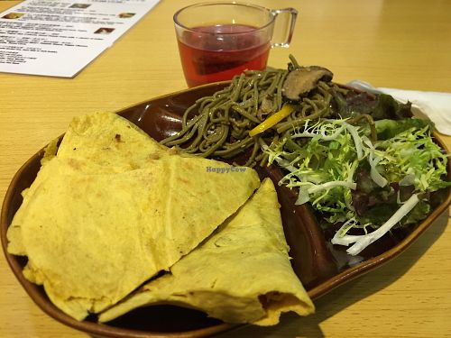 quesadilla with soba salad at Veggle Cafe in Kowloon