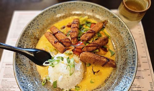 Reddo Kare Don + Vegan Chicken Tenders at MoschMosch in Oberhausen