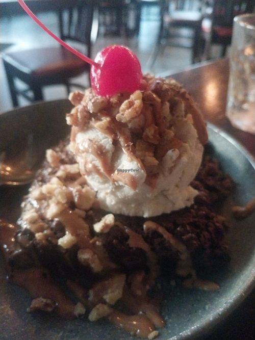AMAZING brownie sundae at Graze in Nashville