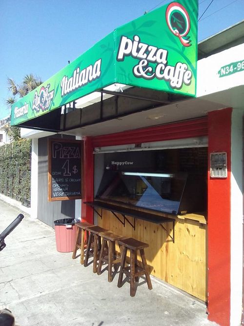 TAHIS IS THE PLACE! at Quipizza in Quito