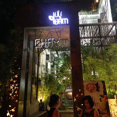 entrance  at Uu Dam Chay in Hanoi