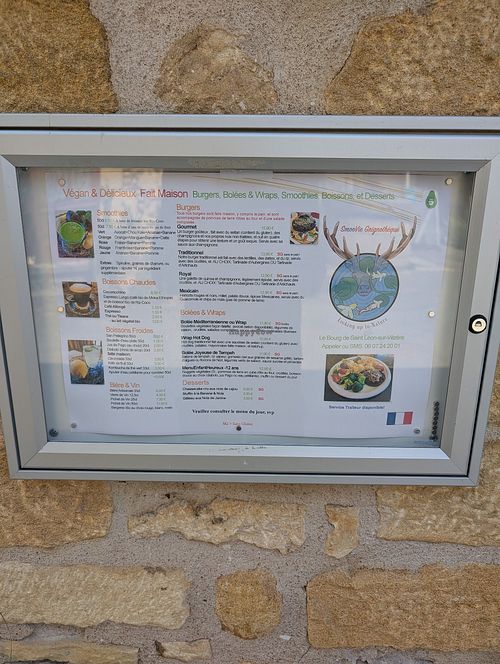 Speisekarte August 2025 at SmooVie Grignotheque in Saint-leon-sur-vezere