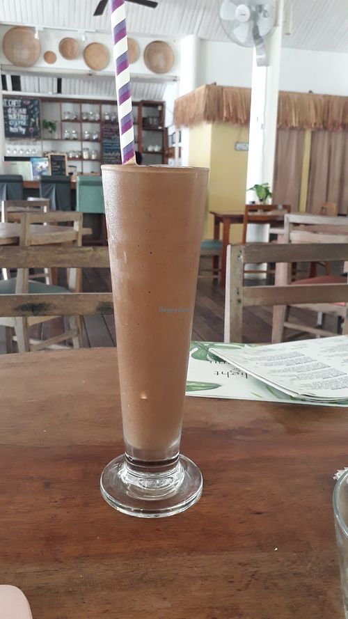 Wake me up cacao smoothie with espresso at Greenlight Cafe & Bar in Koh Samui