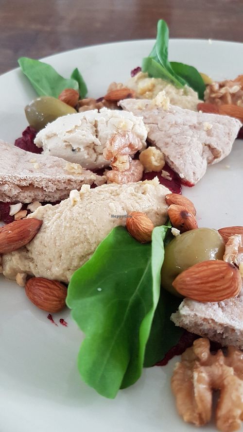 Vegan cheese platter at Greenlight Cafe & Bar in Koh Samui