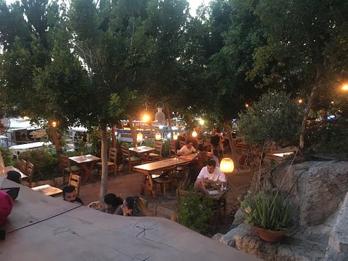 the terrace  at Oburus Momus in Kas