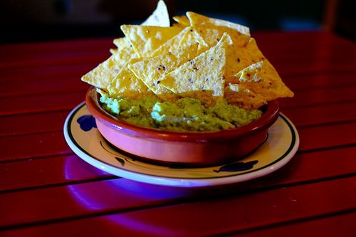 Nachos guacamole at Green Iguana Bar in Malaga