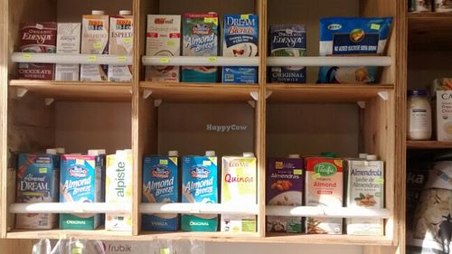 leches vegetales at Tierra de Emilia in Santiago