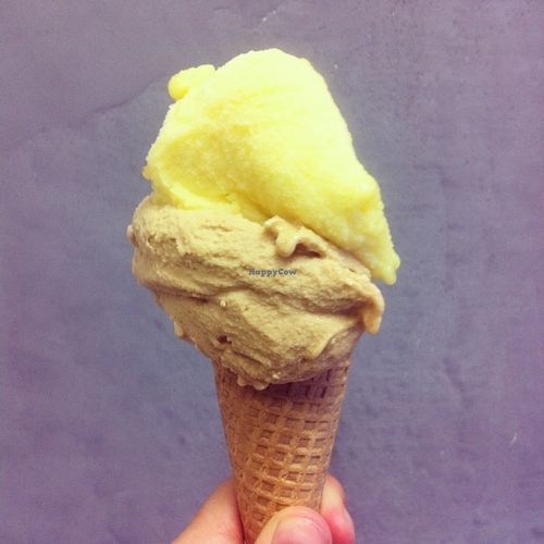 Saly caramel and orange-ginger at Vegestacja in Warsaw