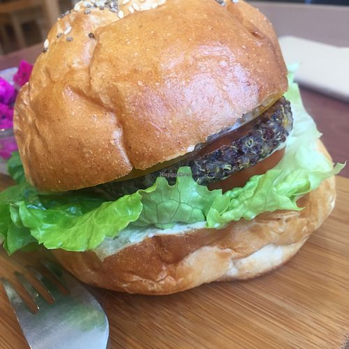 Quinoa Black Bean Burger at LN Fortunate Coffee 幸福咖啡 - Kwai Hing in New Territories