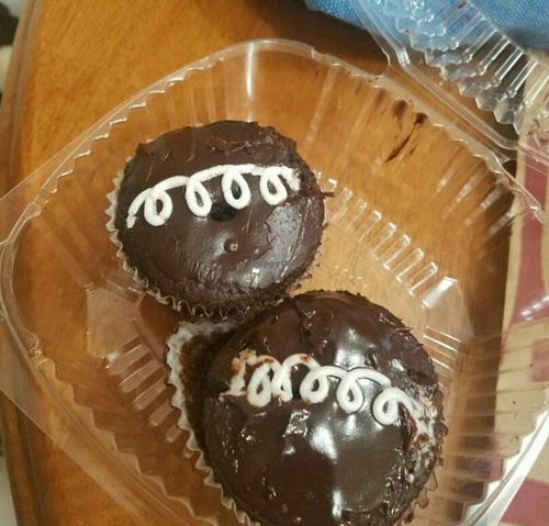 GF Who-stess cupcakes at Berben & Wolff's in Albany