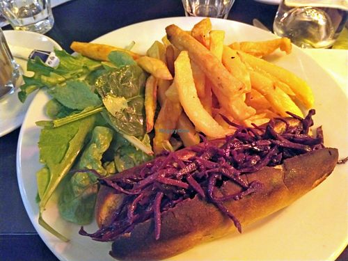 Hot Dog at Janine Loves Sunday in Paris