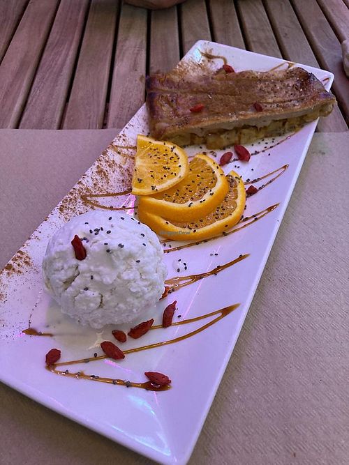 Apple strudel  at Sanissimo - Opera in Madrid