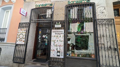 Front entrance at Sanissimo - Opera in Madrid