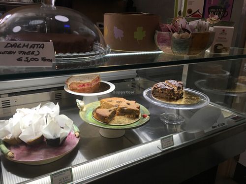 Vegan cakes a plenty! at Le Golose Imperfezioni in Como