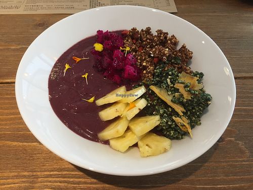 Acai bowl at Plants in Taipei
