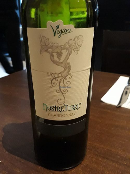 Vegan wine at La Stella Nera in Berlin