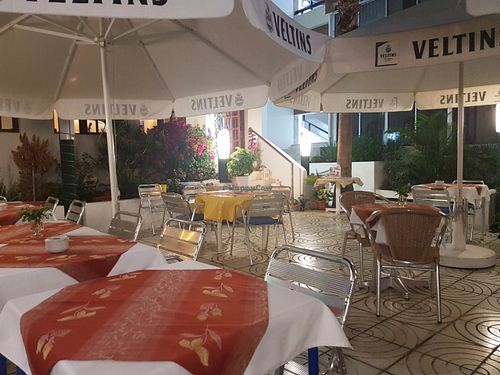 Quite patio at Meson Aleman Atlantis in Gran Canaria