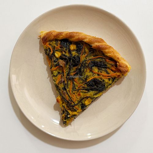 vegan quiche at Veganeats Caffe in Lisbon
