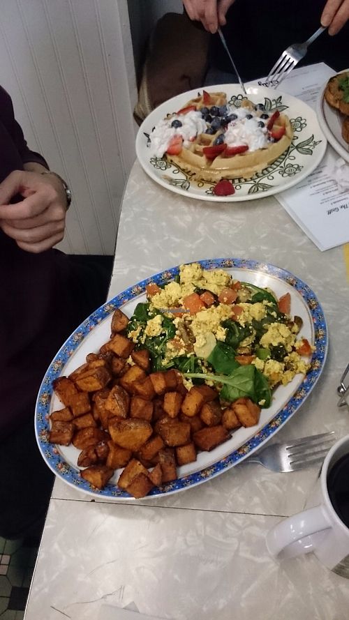 Tofu scrambles with home fries  at The Tasty in Philadelphia
