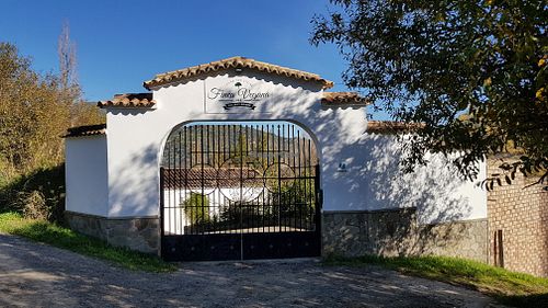 Fina-Vegana-Eingang at Finca Vegana in Zahara De La Sierra