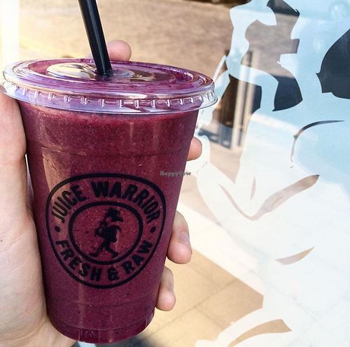 'Lucid' smoothie - banana, blueberries, oats, dates, almond butter and chia seeds at Juice Warrior in Edinburgh