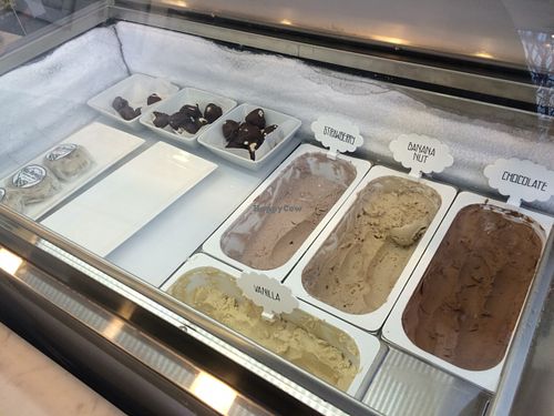 Mr. Dewie's cashew ice cream flavors, pt. 1 at Mr. Dewie's Cashew Creamery in Albany
