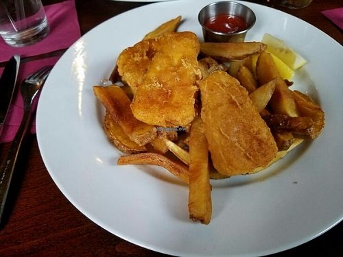 fish and chip at Alibi in Washington