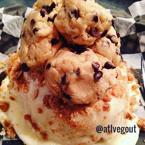 wake up call at Cinnaholic in Atlanta