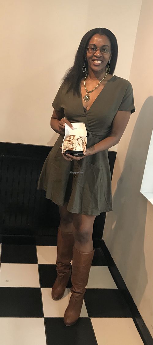 Samoa at Cinnaholic in Atlanta