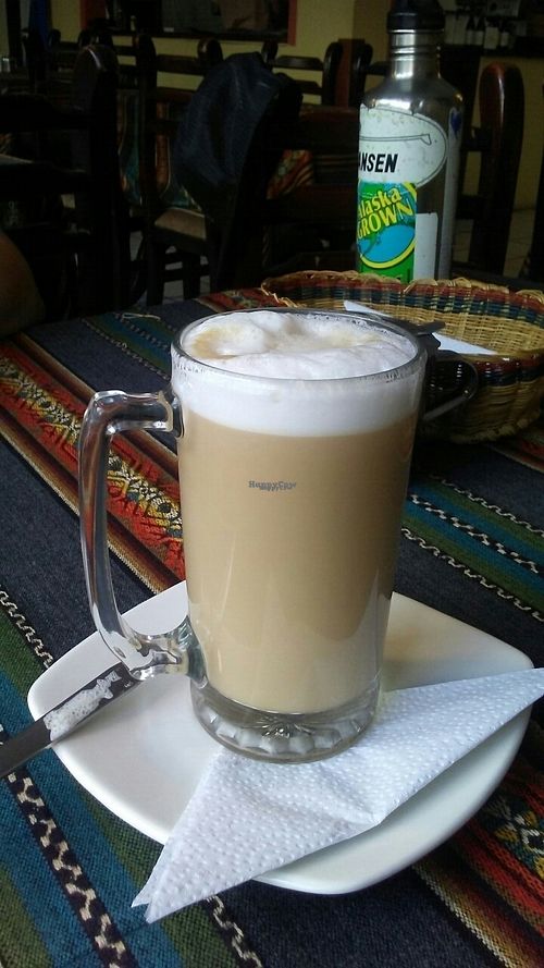 latte grande at Cafe Good in Banos