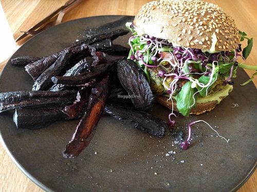 Burger at The Green Spot in Barcelona