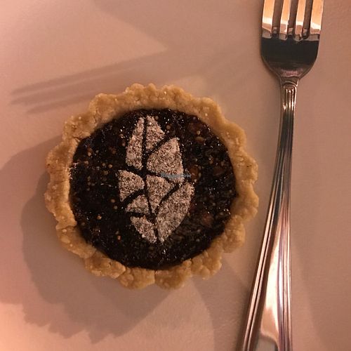 tart  at Evergreen Organics in Doha