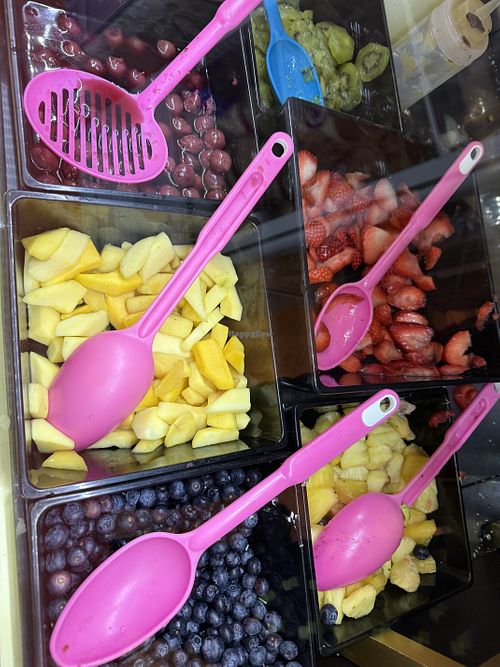 fruit #Veganuary at Wonder Waffel in Berlin