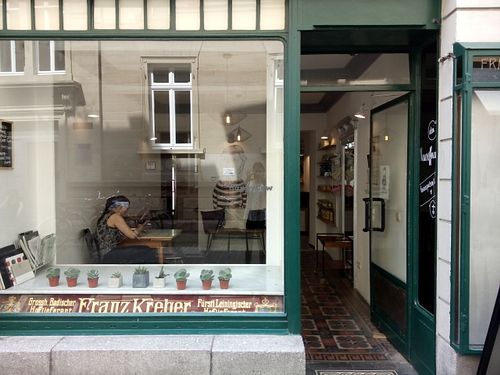 Store front of Franz Soupmarine at Franz Soupmarine in Heidelberg